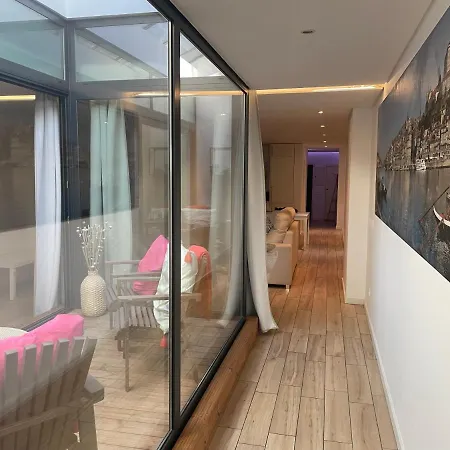 Formosa Apartment